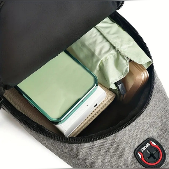 Unisex Multicolored Leaves Fashion Mini Chest Bag - Picture 3 of 5